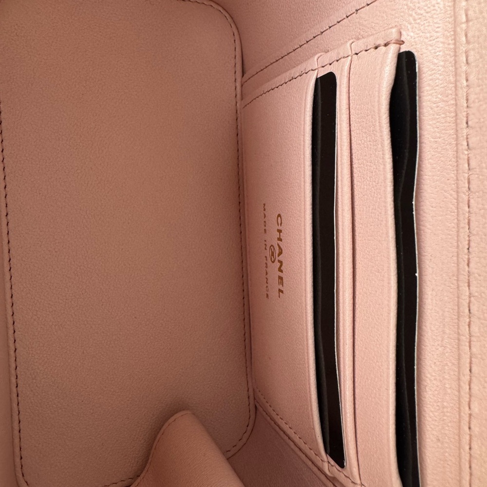 ❌SOLD❌ Chanel Light Pink Top Handle Vanity Bag - Picture 5 of 5